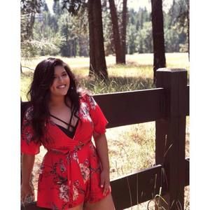 Meet your Posher, Mery